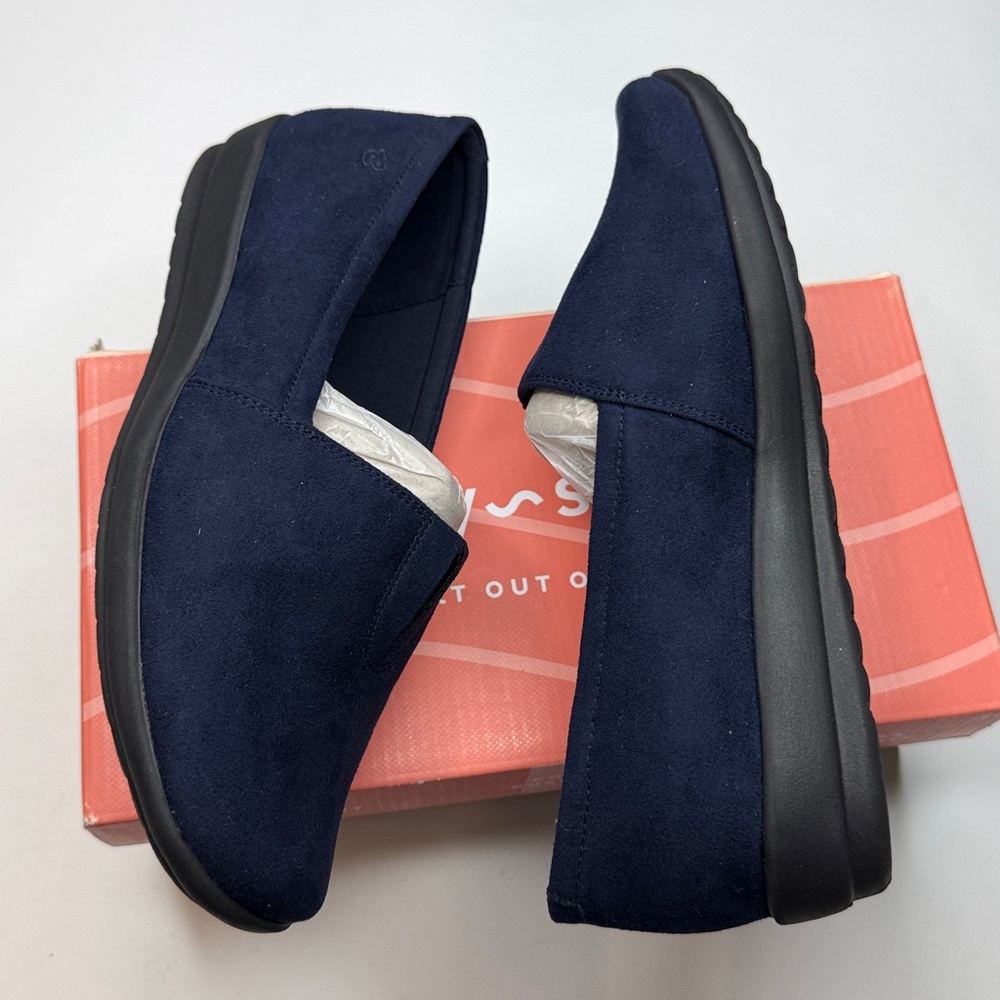 Easy Spirit Women's Arlie Lightweight Slip-On Flats- Wide Width- 8W - Picture 8 of 10